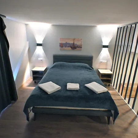 Apartment Location Loft
